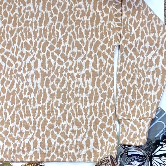 "LOFT" Animal Print XS Earthy Granola Girl Mock Neck Pullover Sweater - Picture 7 of 14